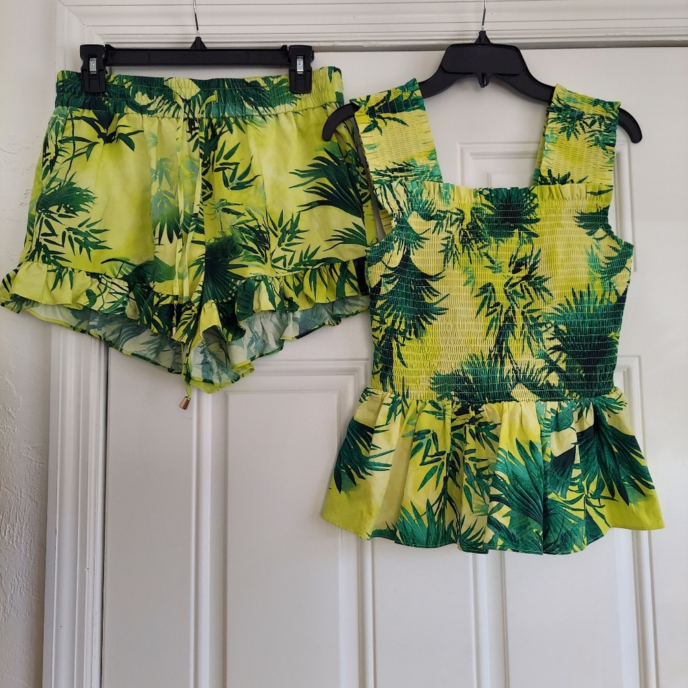 NWOT INC Smocked Tank Top Set